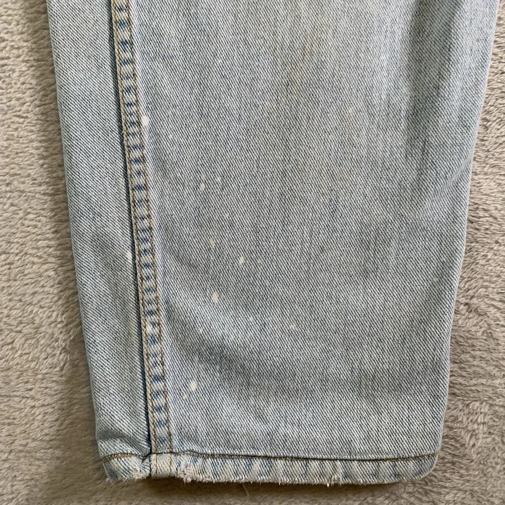 Vintage Levis 560 Jeans Mens 38x28 (Tag 38x30) Blue Light Wash Denim Made In USA